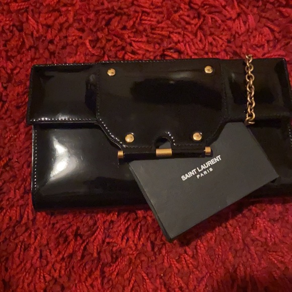 YSL patent leather clutch - Picture 5 of 5